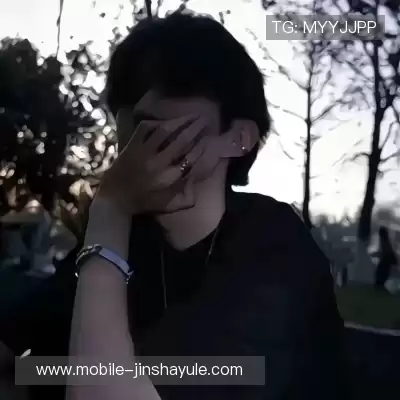 万瑛羚